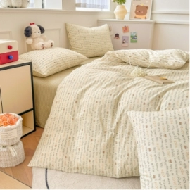Four piece set of pure cotton bedding, duvet cover..