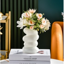 Plastic Spiral Vase Nordic Creative Flower Arrangement Container Decoration Dry and Wet Flower Vase Imitation Glaze and Porcelain Flower Pot