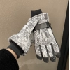 Full palm touchscreen skiing gloves for men and women in winter, thickened and plush riding electric bikes, cold resistant and warm cotton for playing with snow, waterproof
